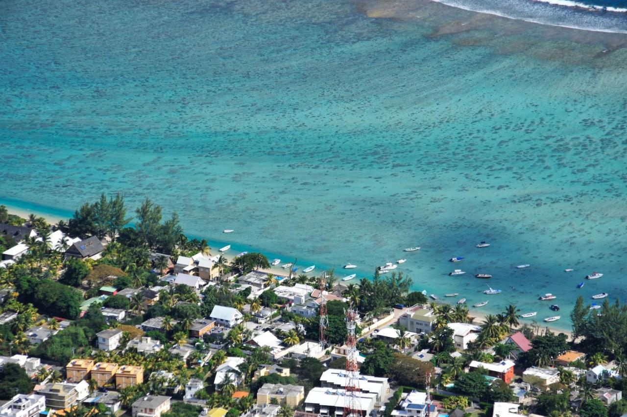 The Beach House - West Coast Mauritius Rivière Noire Buitenkant foto